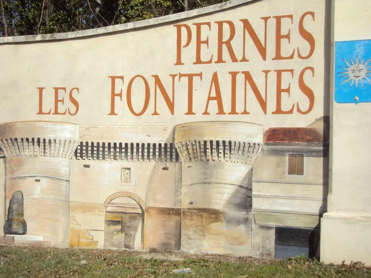 Maison d'Hôtes La Douloire Pernes-les-Fontaines